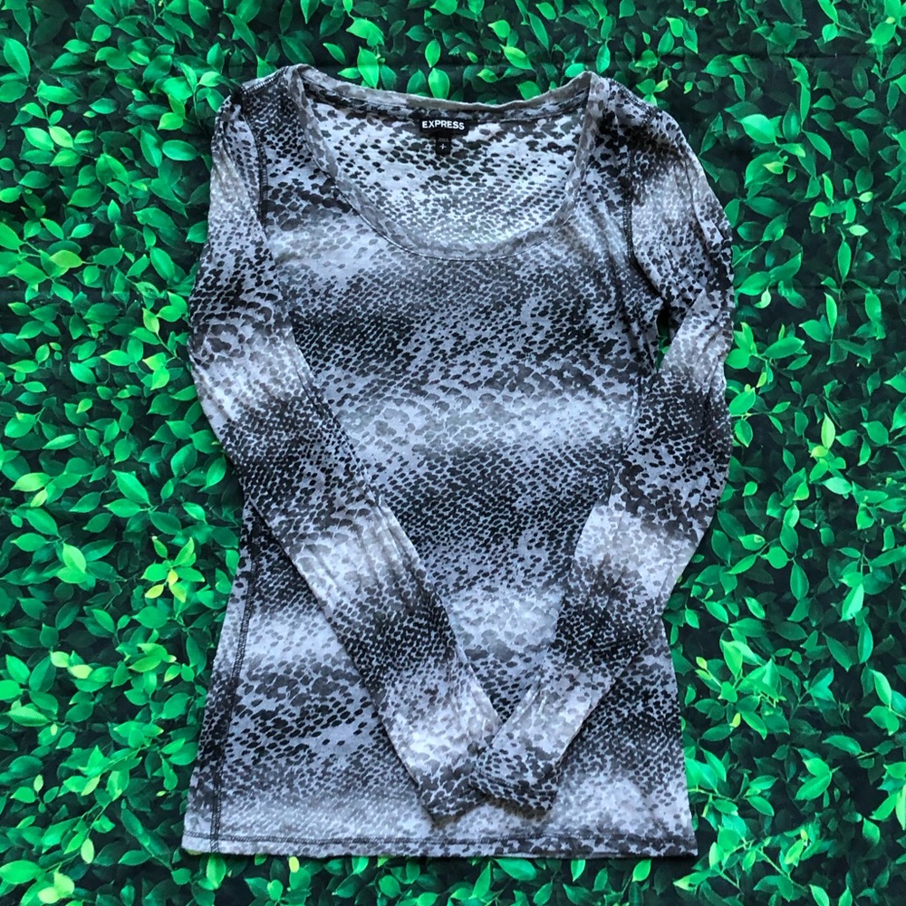 Express animal print shirt | small | snake print